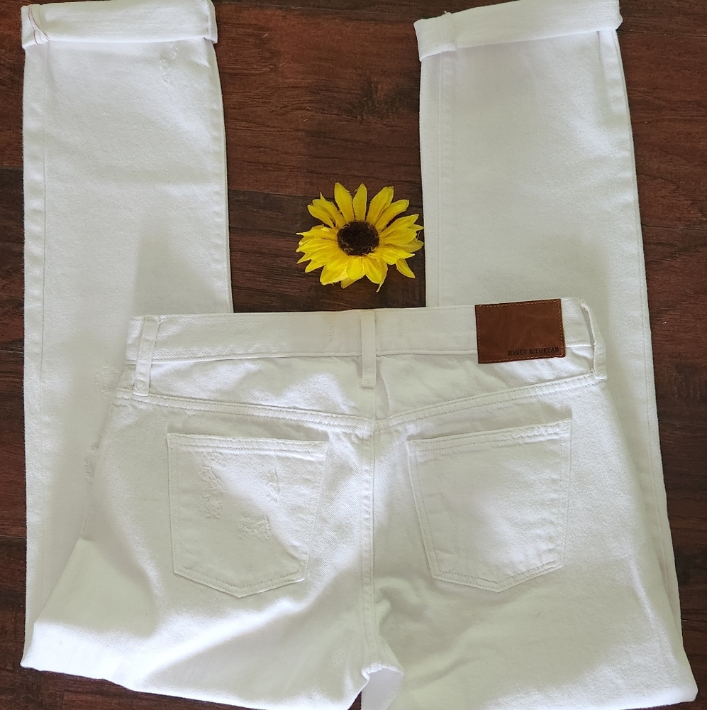 Madewell Rivet & Thread Distressed High Rise Boyjean In White 💗 - Picture 10 of 11